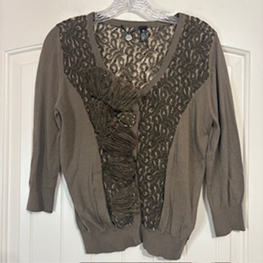 BKE Boutique Lace Cardigan Sweater Women's M Taupe Ruffle‎ Front Sheer Back Twee